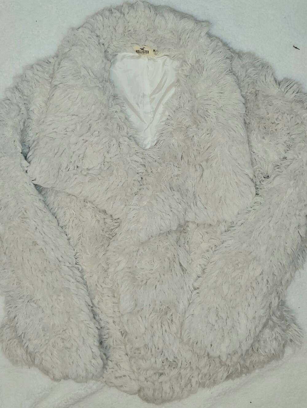 Hollister Faux Fur Womens Medium White Shaggy Teddy Coat Open Front Cozy Y2K